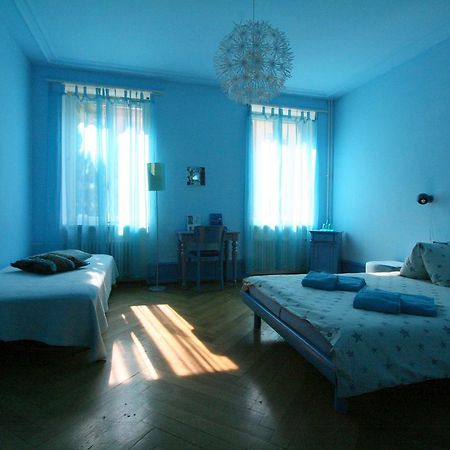 バーゼル B＆B ラ ヴィ アン ローズ Bed & Breakfast エクステリア 写真